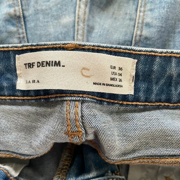 Zara TRF Womens Denim Shorts Size 4 Cuffed Light Wash Mid Rise Jean Shorts - Picture 2 of 4